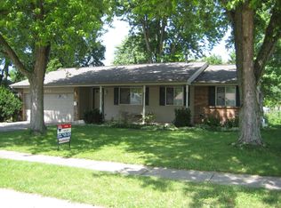 1453 Wedgewood Dr, Fairborn, OH 45324