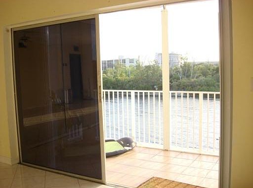 3rd image of 333 NE 19th Ave APT 403