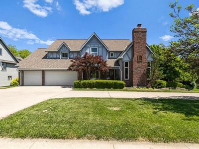 10712 W 109th St, Overland Park, KS, 66210