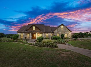 200 Ranchcrest Rd, Lorena, TX 76655
