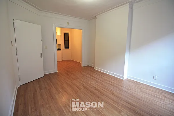 Rented by Mason Group LLC | media 24