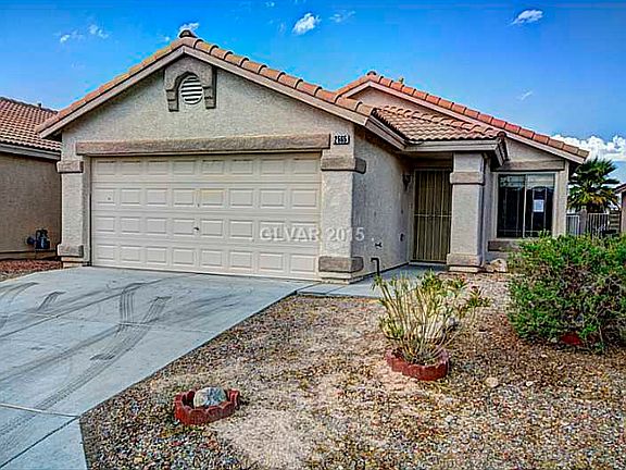 2nd image of 2565 Amber Crest St