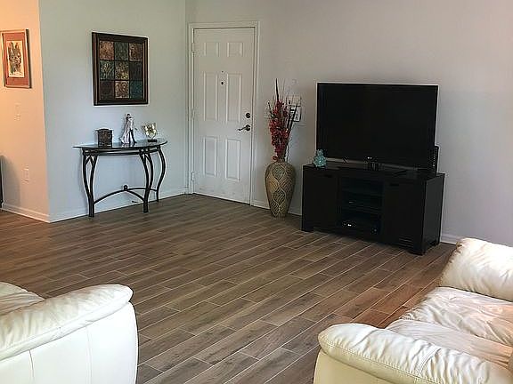 4th image of 920 Masters Row APT C
