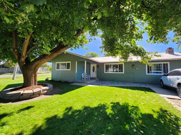 615 W Old Kettle Rd, Kettle Falls, WA 99141