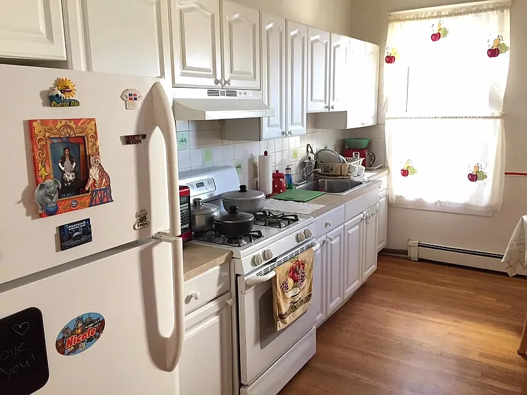 10 Buckley Ave #1A — Photo 2