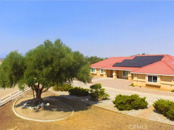 9322 Candlelight St, Apple Valley, CA 92308