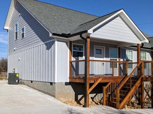 183 Carrie St, Marion, NC 28752