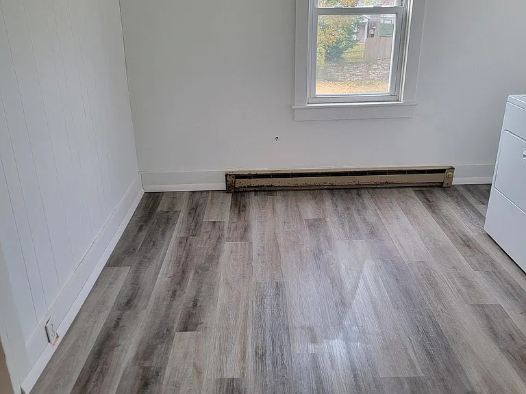 133 E Market St #2 — Photo 15