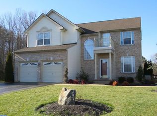 22 Chapman Ln, Bear, DE 19701