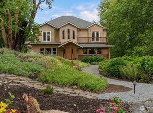 14730 75th Ave NE, Kenmore, WA 98028