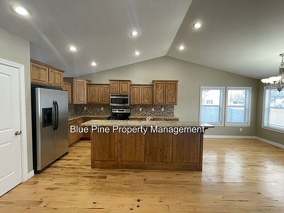 5th image of 3601 Delaware Ave