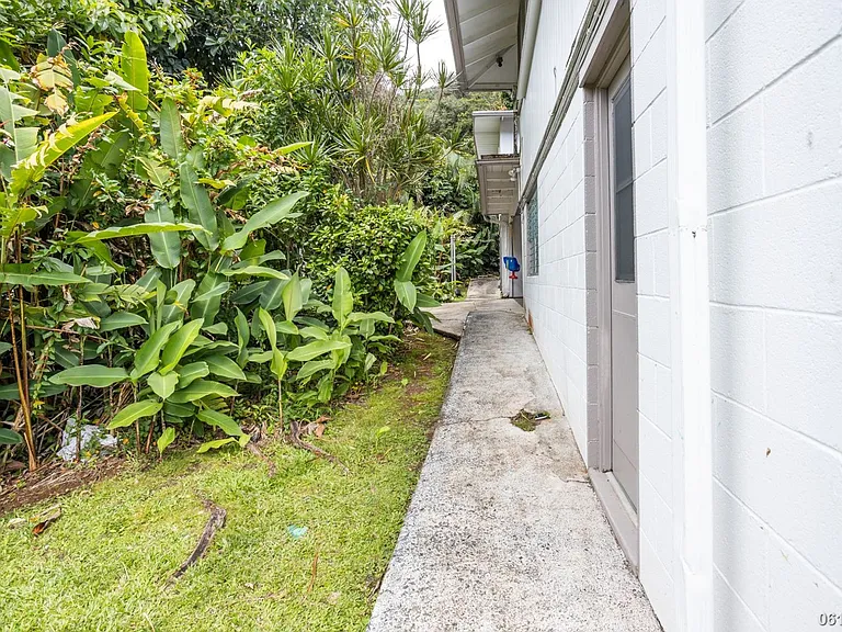 1583 Kalaepaa Dr #C — Photo 17