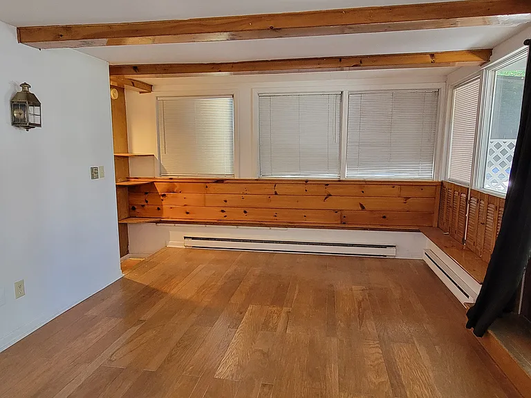 102 Pine St #1 — Photo 9