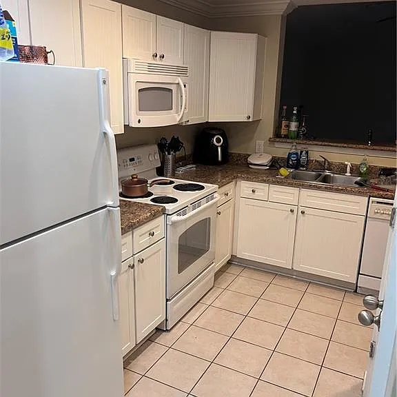 1725 Harvey Mitchell Pkwy S #2233 — Photo 1