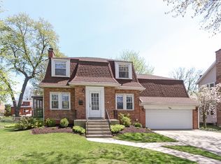 381 Oxford Rd, Des Plaines, IL 60016