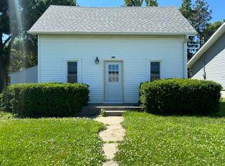 2009 12th St, Columbus, NE 68601