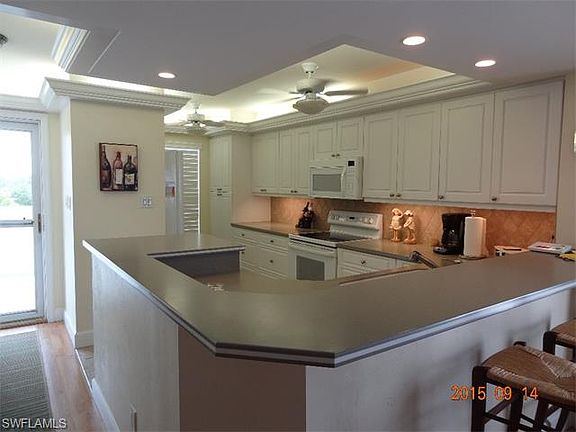 3rd image of 991 N Barfield Dr Unit 315