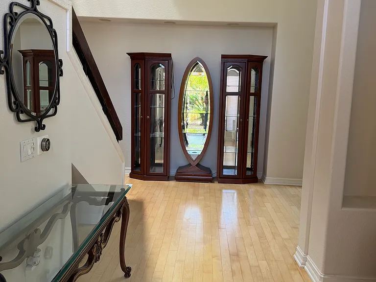 3319 Piragua St — Photo 2