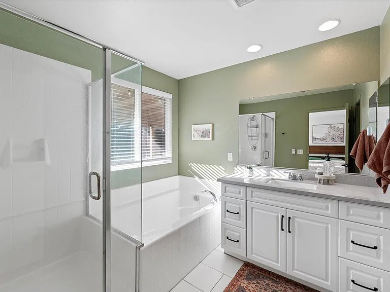14373 Lorado Way — Photo 9