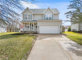 7606 Oakdale St NW, Massillon, OH 44646