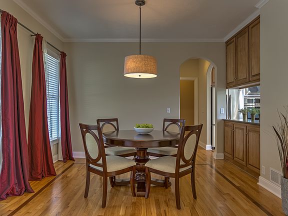 5th image of 10502 S 179th St