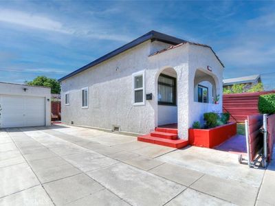 2249 Baltic Ave, Long Beach, CA, 90810