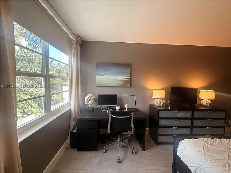 100 Lincoln Rd #314-B — Photo 14