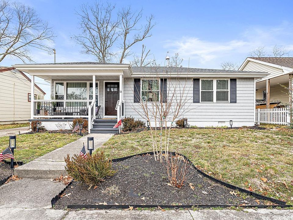 1st image of 13 Juniper Dr