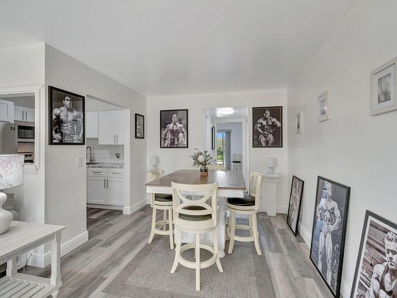 2nd image of 566 Mansfield N