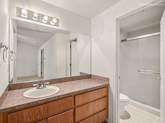 5th image of 17300 SE 15th Way