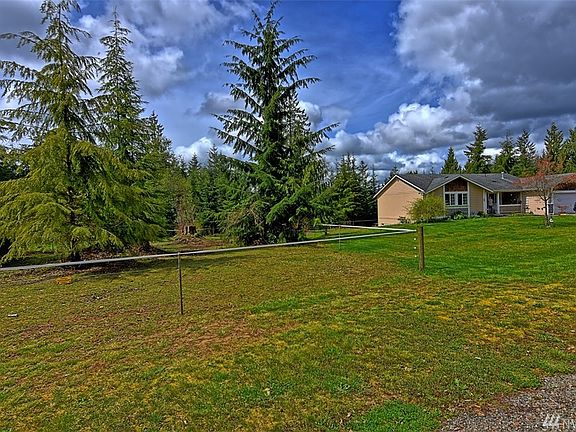 4th image of 6910 219th Ave NE