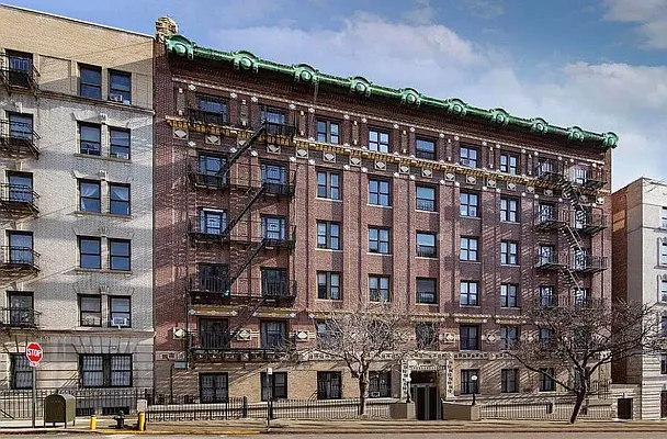 Rented by MOTION New York | media 7