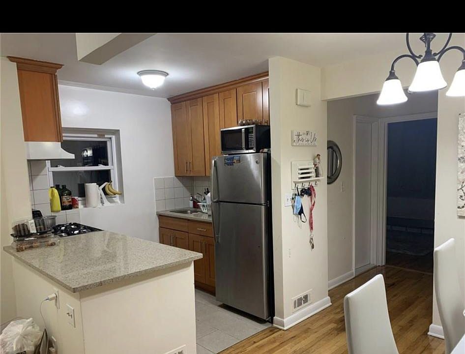 1st image of 4185 E Tremont Ave #2A