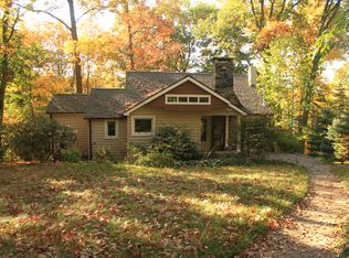 18 Ridge Rd, New Fairfield, CT 06812