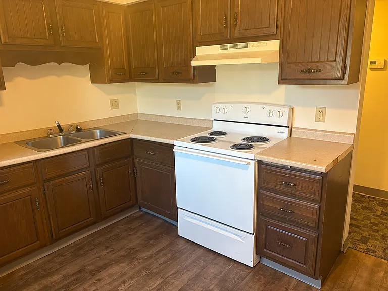 110 S Country Ct #3 — Photo 3