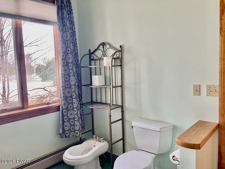 28 Ellen Memorial Ln — Photo 12