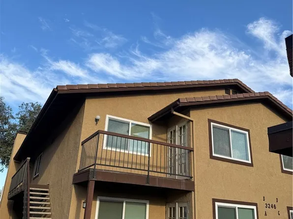 3246 Little Mountain Dr, San Bernardino, CA 92405
