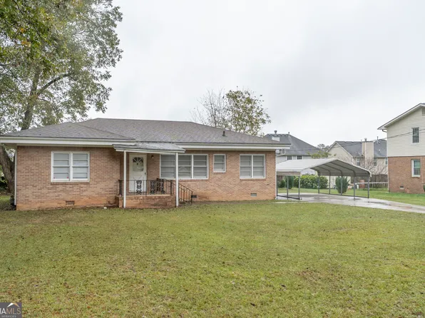 8424 Taylor Rd, Riverdale, GA 30274