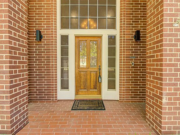 3rd image of 2127 Grandmill Ln