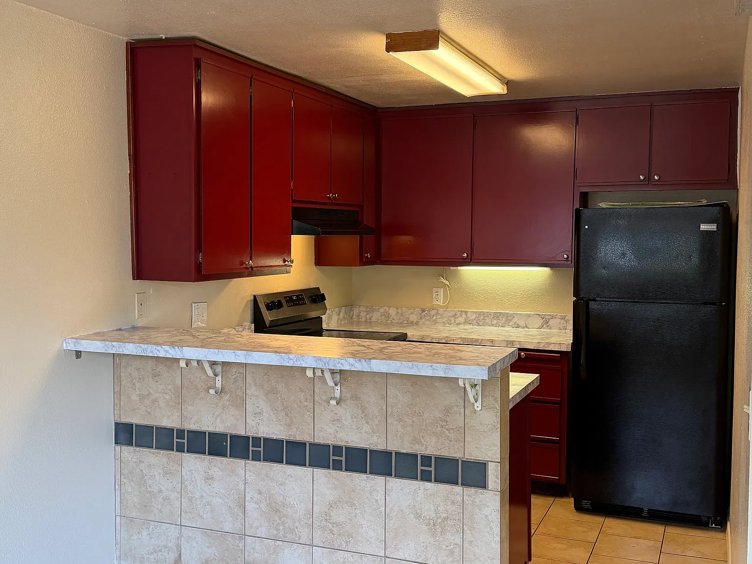 7725 Timber Hill Dr — Photo 3