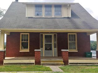 6075 Old Hanover Rd, Spring Grove, PA 17362