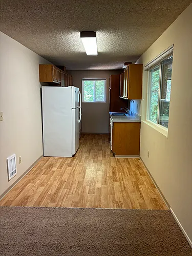 1634 S Kent Des Moines Rd #2 Photo 1 1634 S Kent Des Moines Rd #2 Photo 1