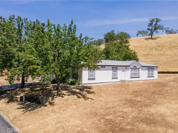 2726 Bridle Trail Ln, Paso Robles, CA 93447