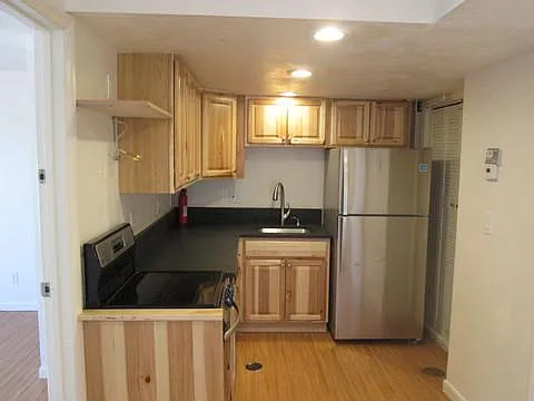 503 Harvard Ln #4N — Photo 6