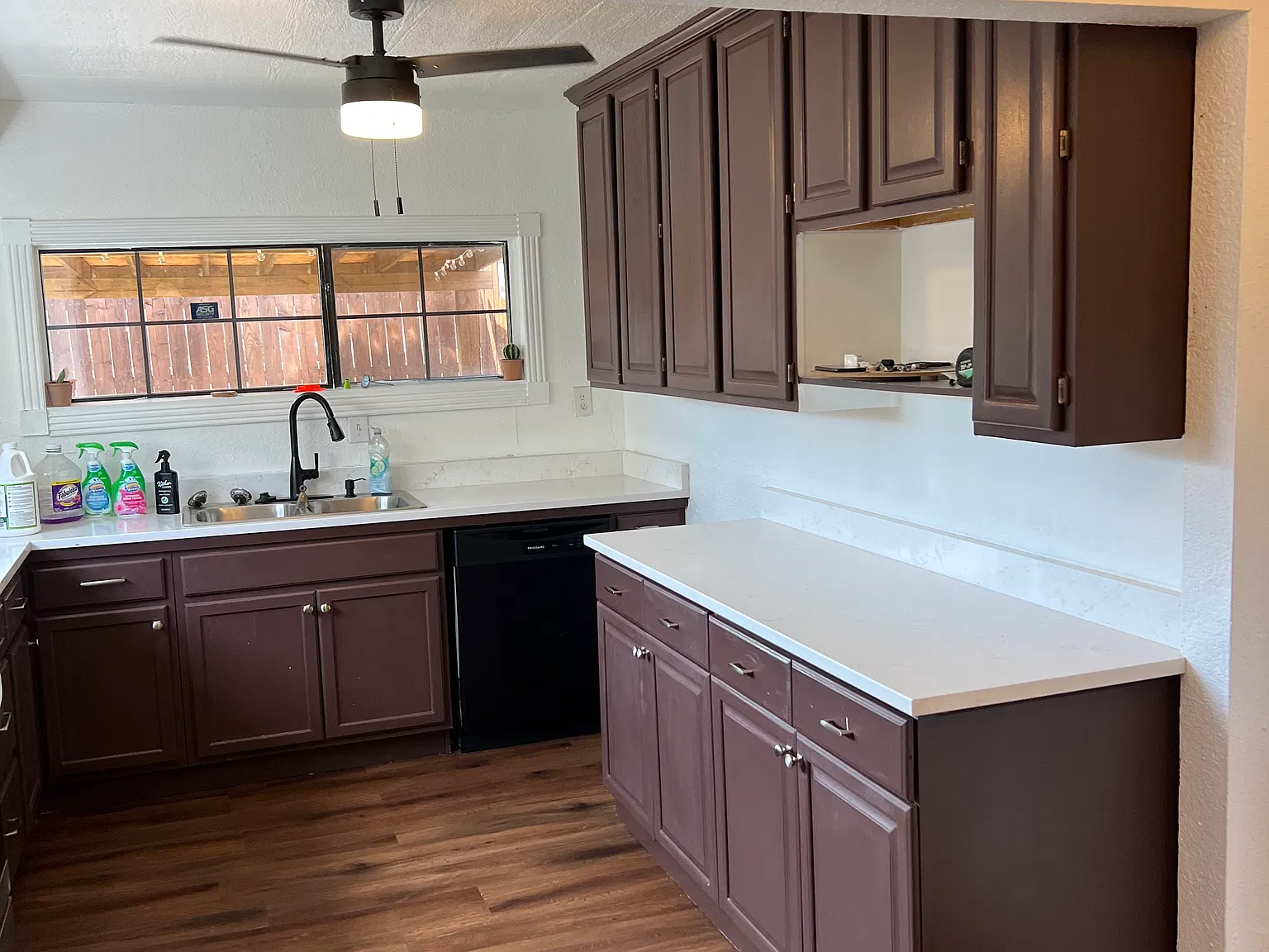 3 bed, 1630 sqft, $2,350 — Photo 2