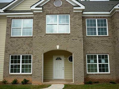 168 Nizzear Ln, Carrollton, GA, 30117