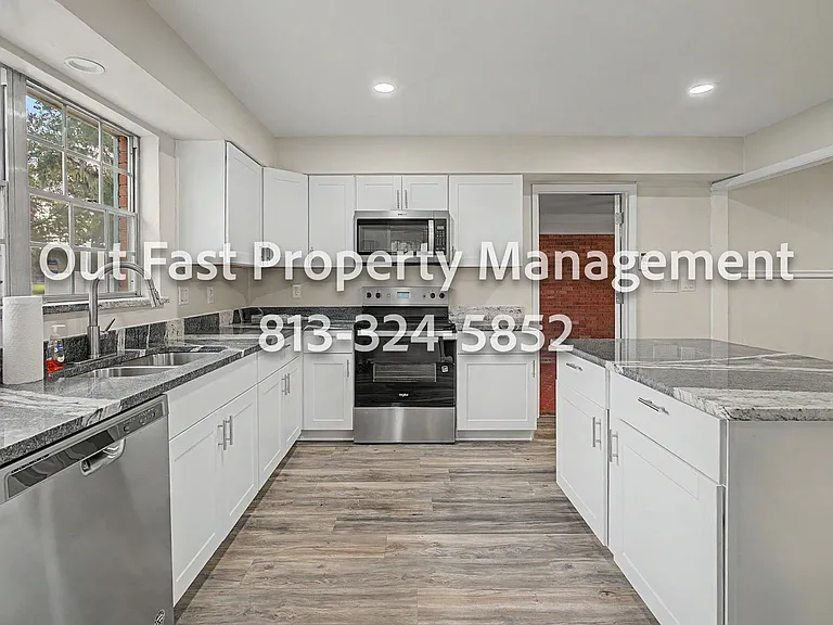 639 Howard Ave — Photo 33