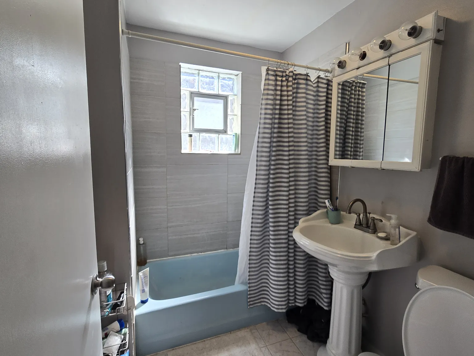 1 bed, 1250 sqft, $2,850 — Photo 4