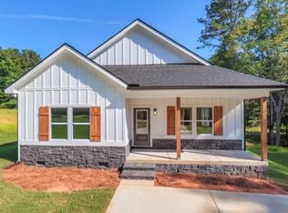 1118 Whispering Hills Dr, Bremen, GA 30110