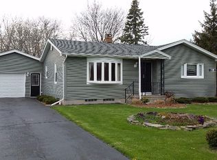 1589 N Knight Rd, Essexville, MI 48732